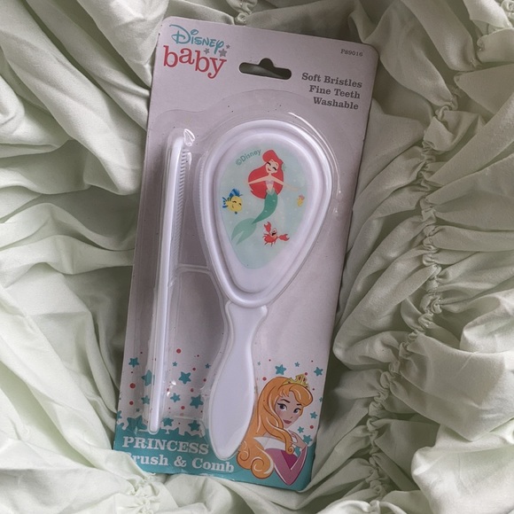 Disney baby brush & comb| pacifier bundle - Picture 4 of 8